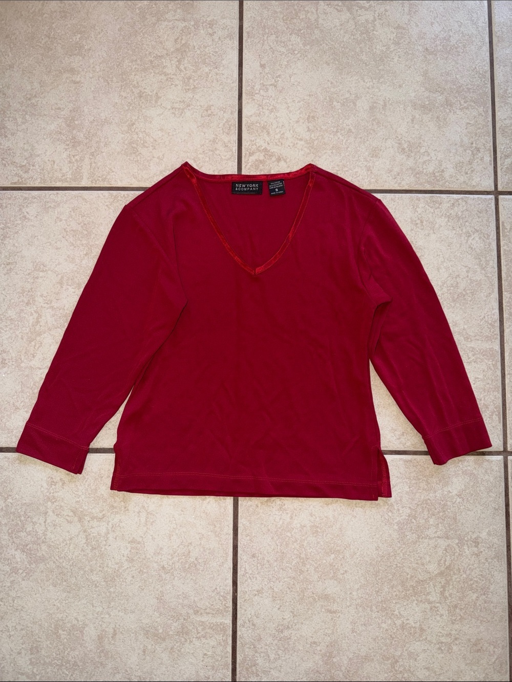 New York & Company Burgundy V-Neck Long Sleeve Top